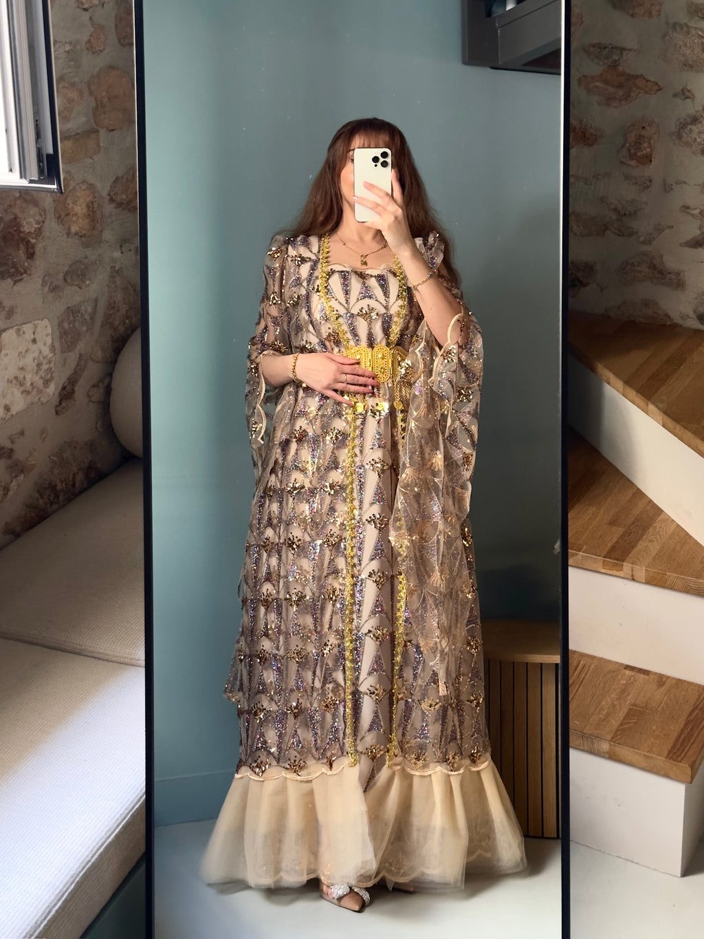 Zêrîn, Champagne & Gold Kurdish Gown