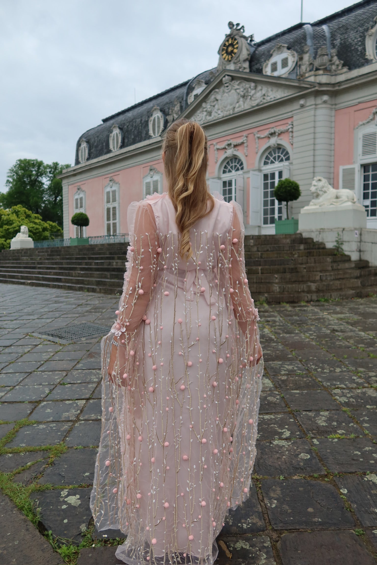 Berfîn, Kurdish Two-Piece Dress in Blush Pink and Ivory | For Rent